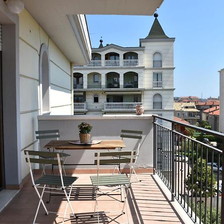 Appartamento Centro Dei Venti Montesilvano Marina エクステリア 写真